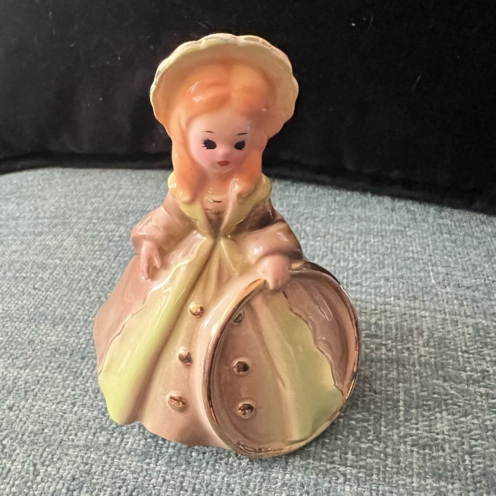 Vintage Josef originals girl